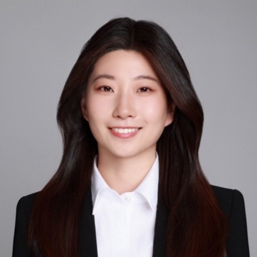 Crystal Zheng portrait